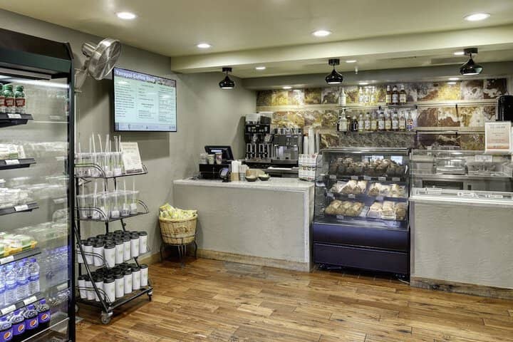 Breakfast area